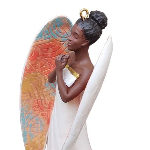 Hallmark Keepsake 2019 Angel Christmas Ornament Wings of Splendor AA Black - Picture 9 of 10